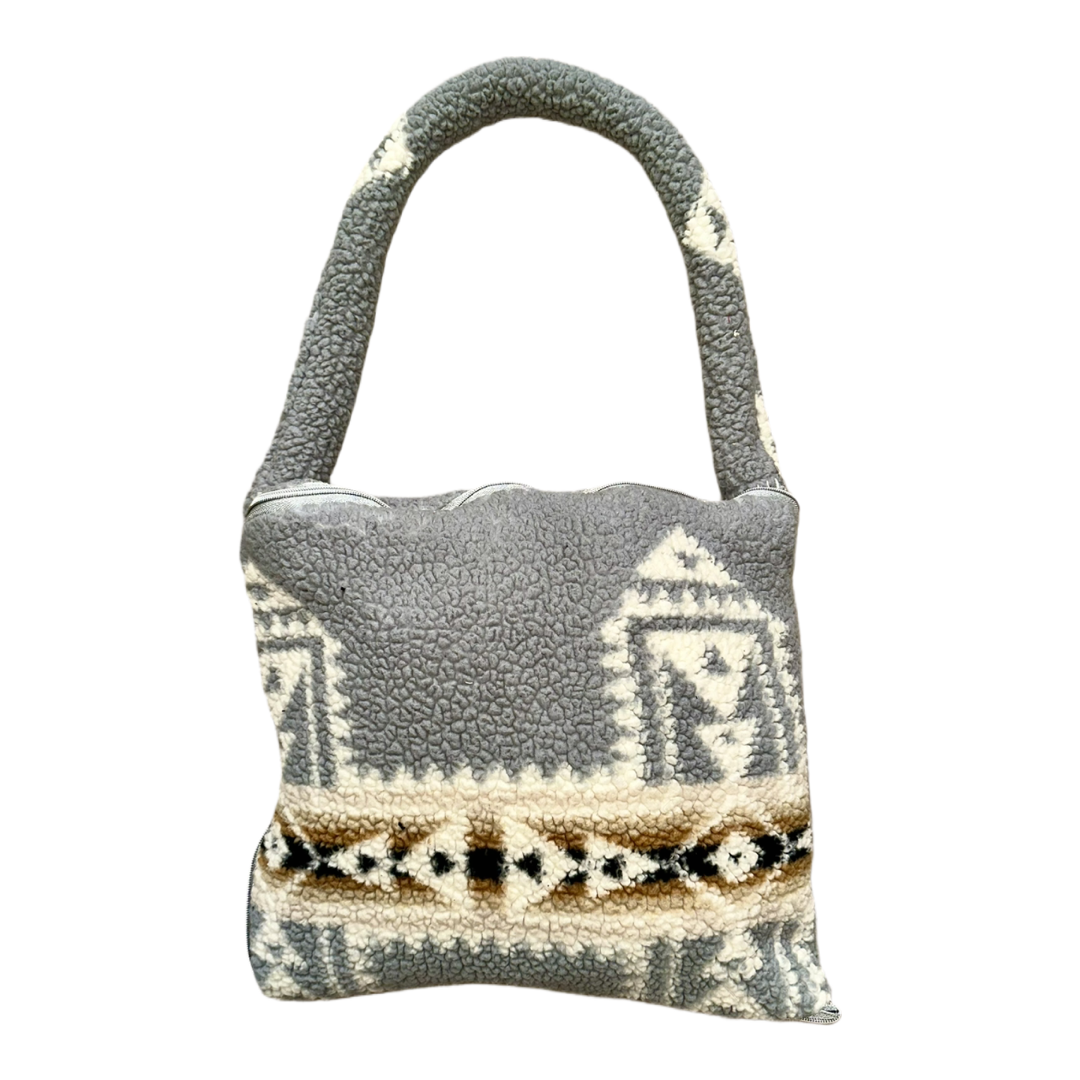 1 of 1 Tundra Trail Coat N Tote