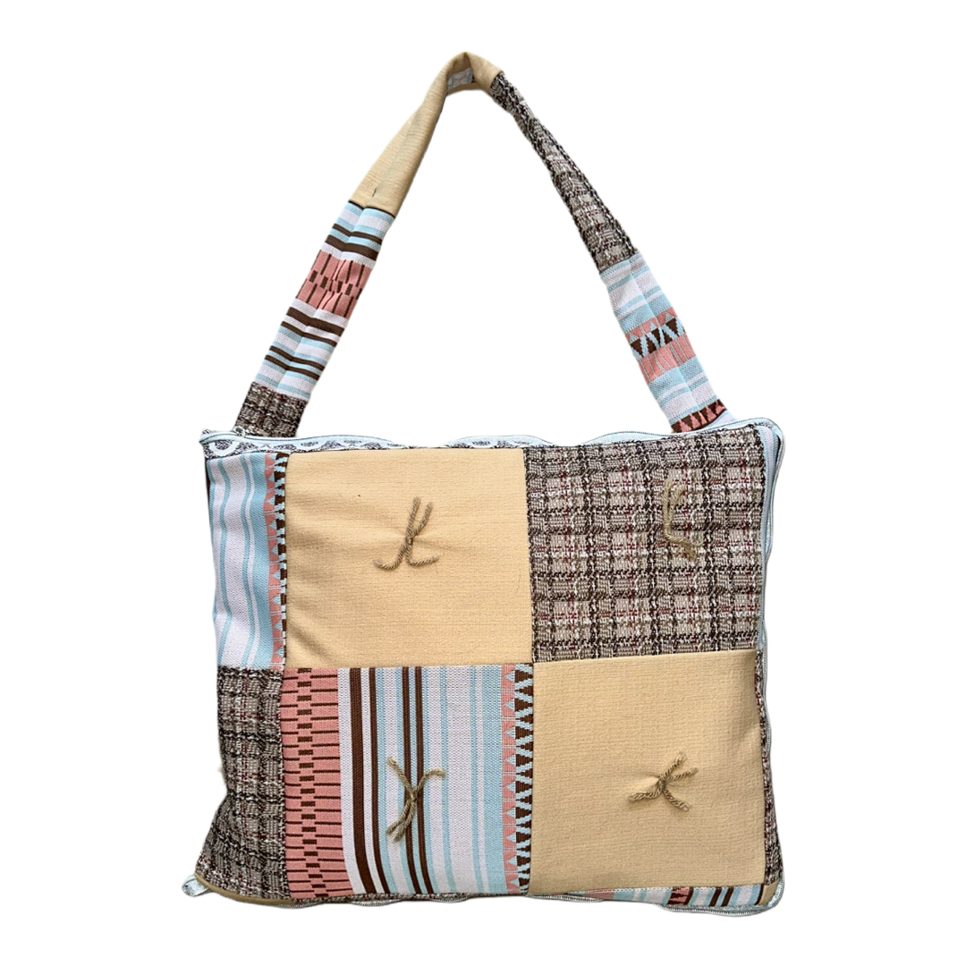 1 of 1 Dustlight Mosaic Coat N Tote