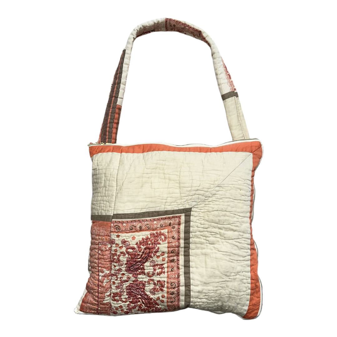 1 of 2 Casa Paisley Coat N Tote