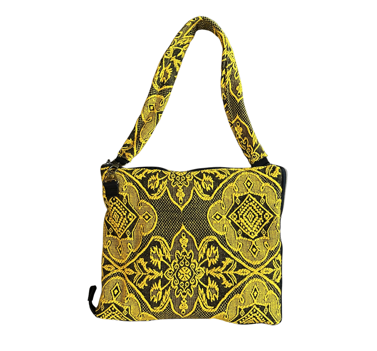 Golden Nugget Coat N Tote