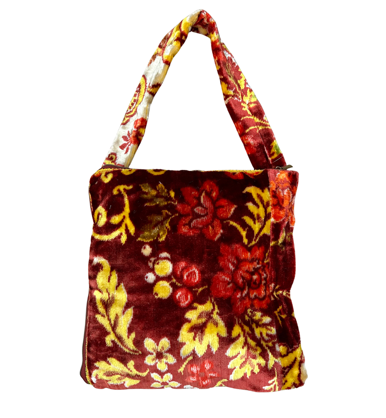 The Fiore Rosso Coat N Tote